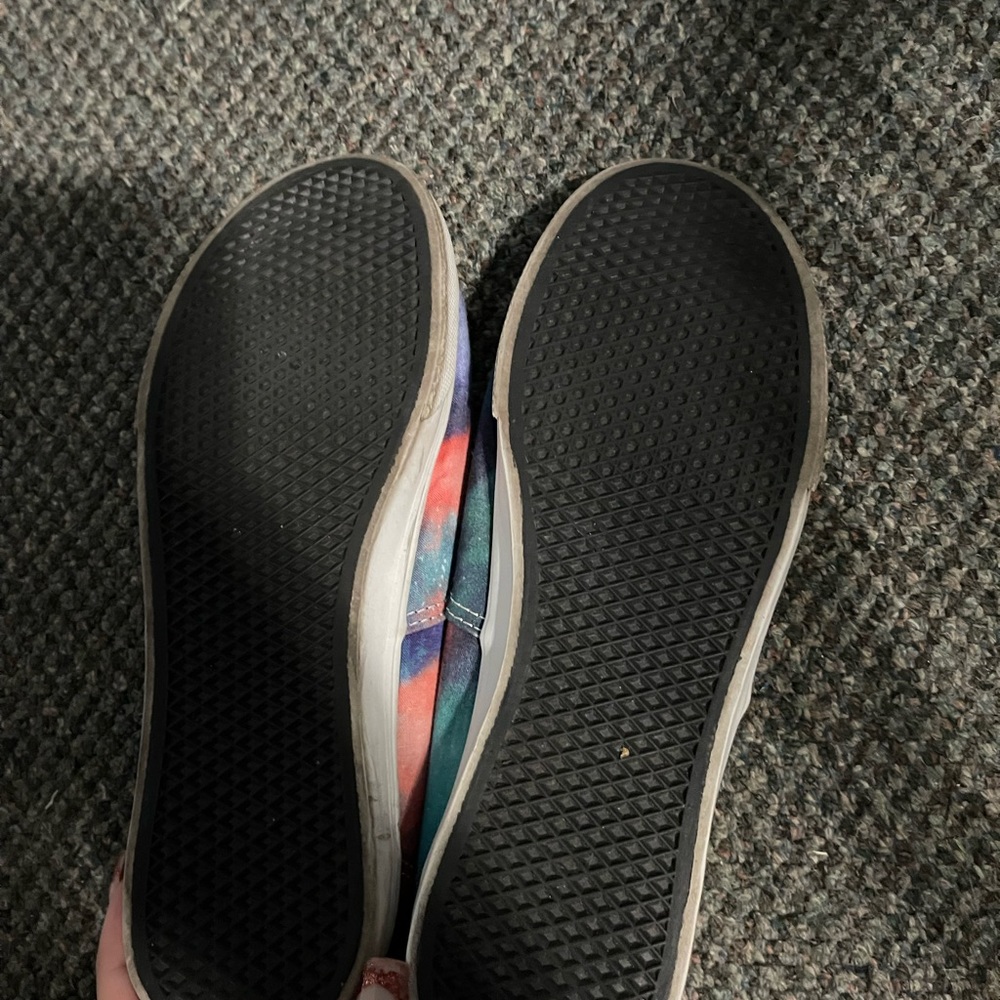 Vans - Picture 4 of 4